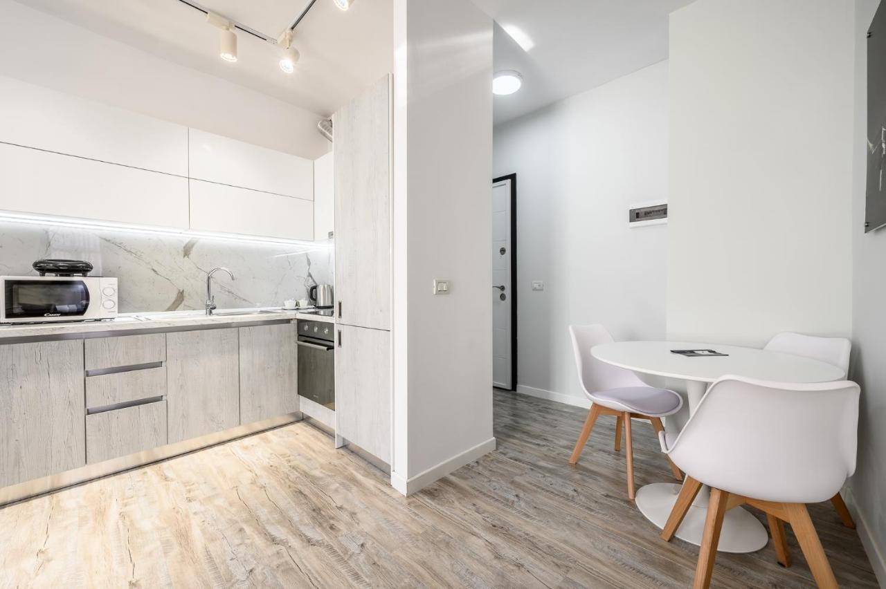Miku Apartment-Modernly Designed Downtown Tirana Eksteriør billede